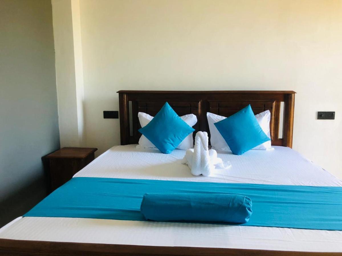 Hotel Hanguk Villa Dambulla Exterior photo